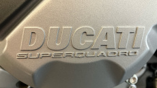 Ducati Streetfighter V2 (22MY)
